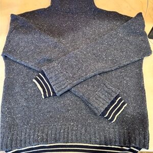 Cozy Turtleneck Sweater in Speckled Gray